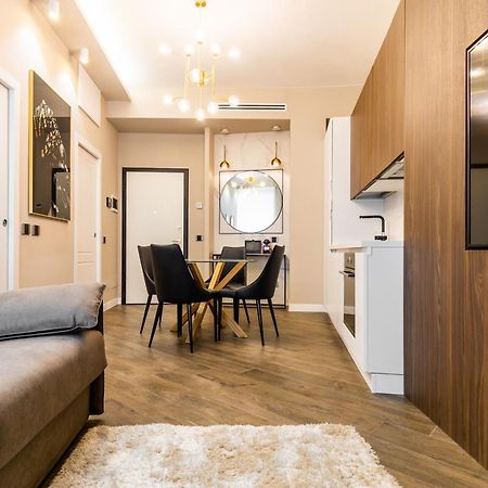 Duomo Elegant Apartment Милан Экстерьер фото