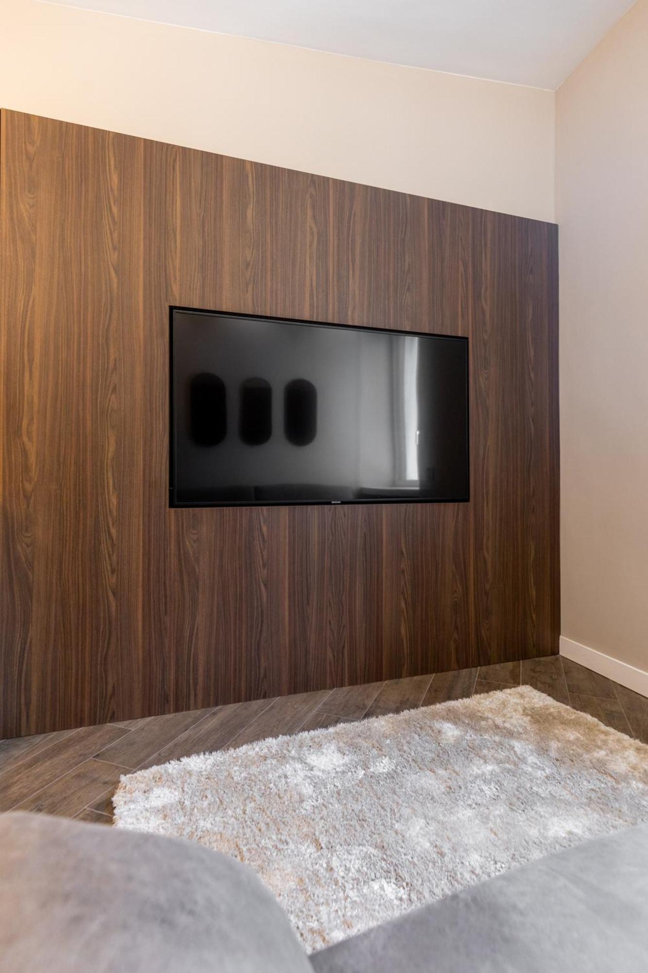 Duomo Elegant Apartment Милан Экстерьер фото